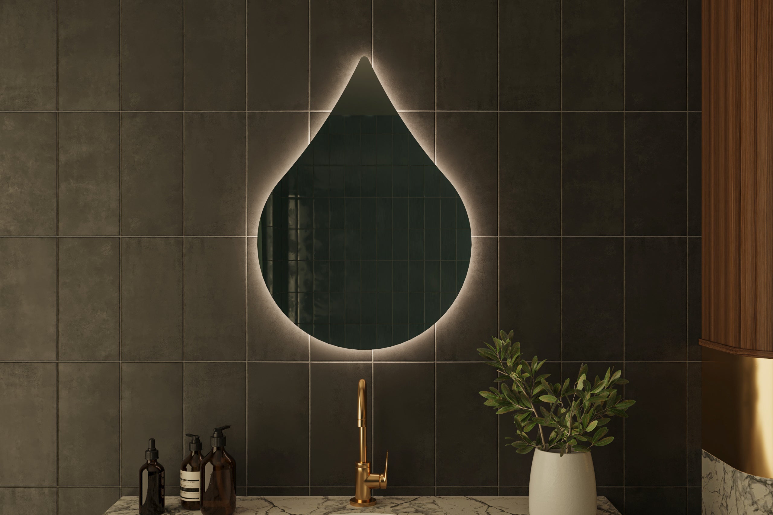 Wandspiegel Fascina 50x70 cm mit LED